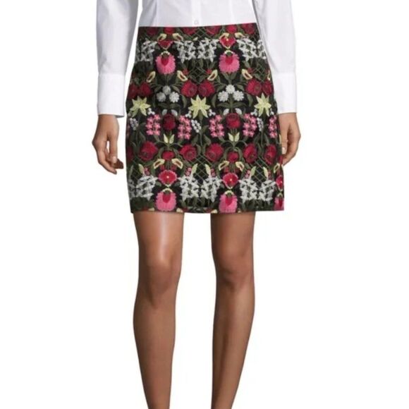Lucy Paris Dresses & Skirts - Lucy Paris NWOT Embroidered Floral Skirt